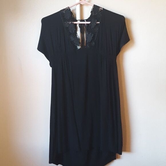 LUX BLACK OPEN BACK CAP SLEEVE MINI DRESS M - Picture 1 of 5